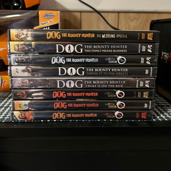 Dog the Bounty Hunter DVDs - Picture 1 of 1